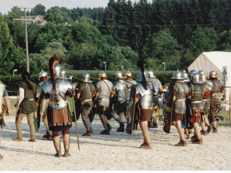 Angriffsformation Legions-, Auxilliar- und germanischer Hilfstruppen - Vexillatio Legionis VIII Augustae/Cohors I Germanorum/Chasuari